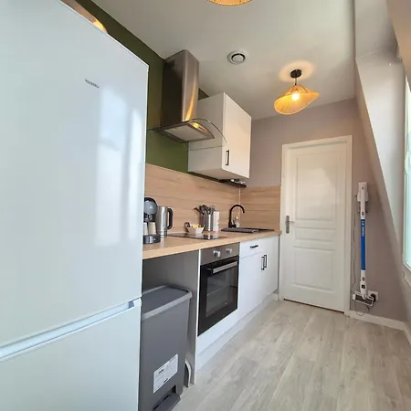 Le Stella Hyper Centre A 10 Minutes Apartment